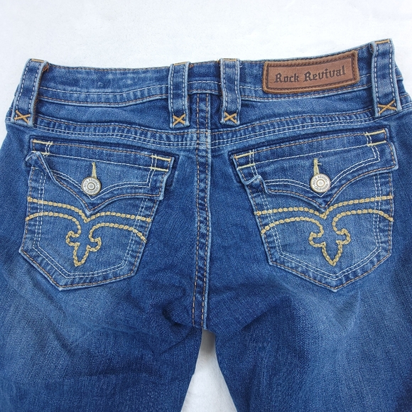 Rock Revival Jessica Capri Womens 28 (28x21) Embroidered Denim - Picture 2 of 10